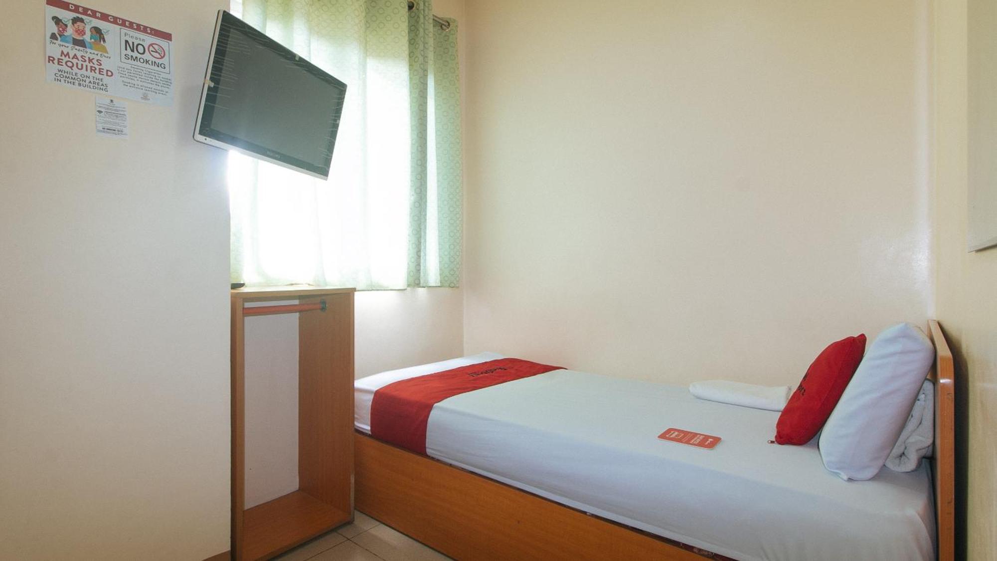 Reddoorz @ Asiana Pension Inn Мандау Сити Екстериор снимка